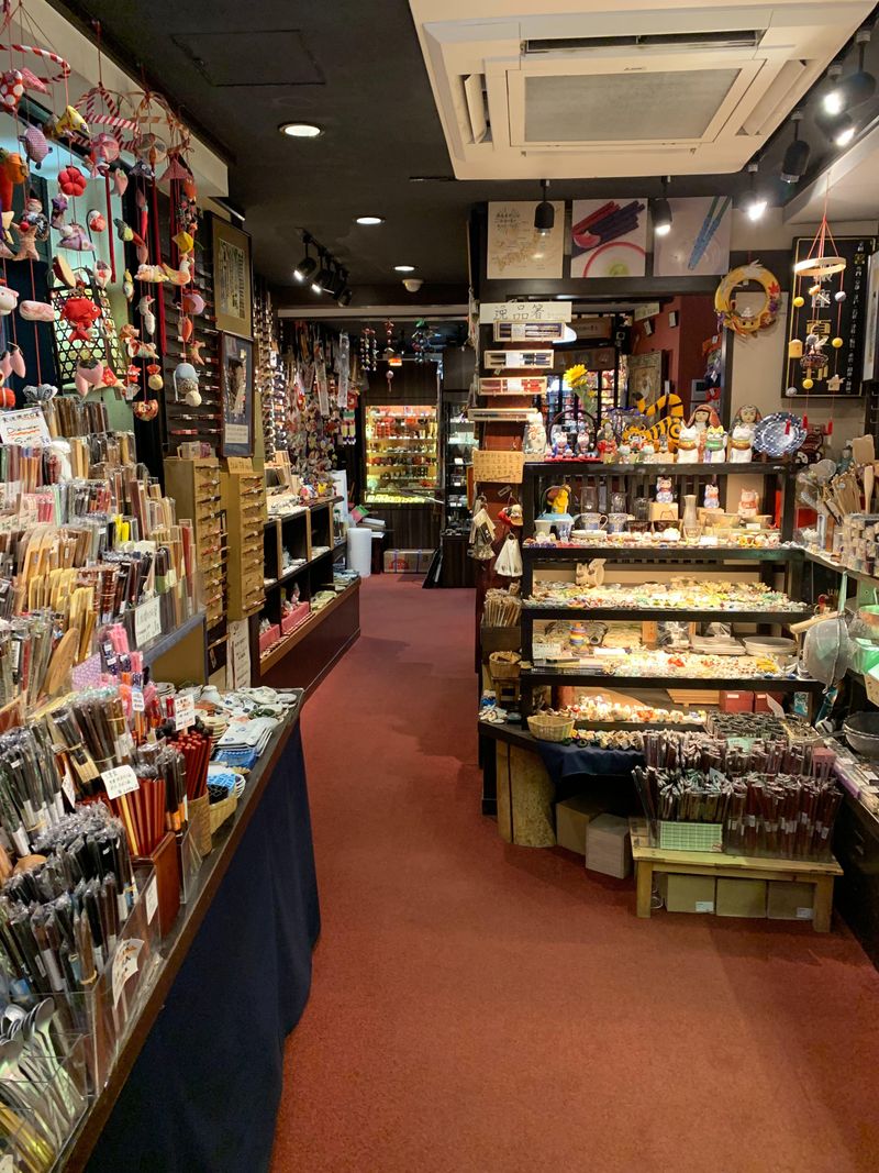 銀座夏野　本店のアルバイト・バイト求人情報-02