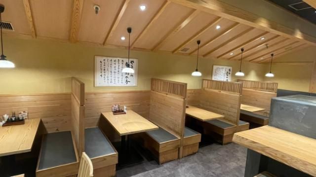 博多もつ鍋やまや シンフォニー豊田ビル店のアルバイト・バイト求人情報-02