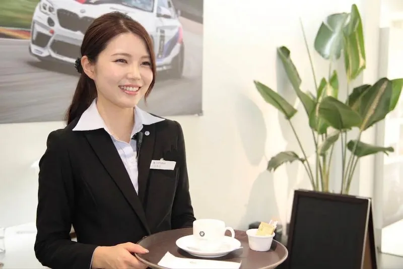 本店/BMW Premium Selection 堺の派遣求人情報