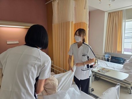 ワタキューセイモア　旭川医科大学病院のアルバイト・バイト求人情報-02