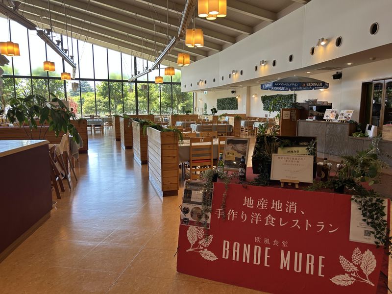 欧風食堂バンデミュールのアルバイト・バイト求人情報-02