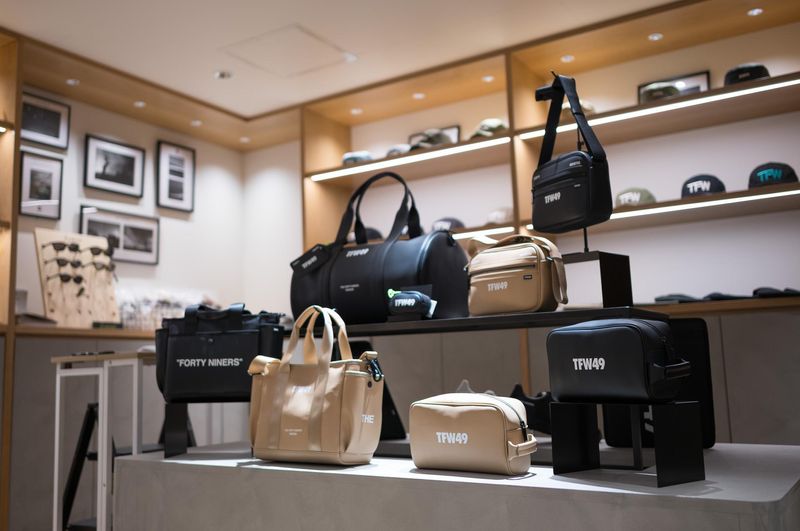 THE FORTY-NINERS CLUB 店のアルバイト・バイト求人情報-02