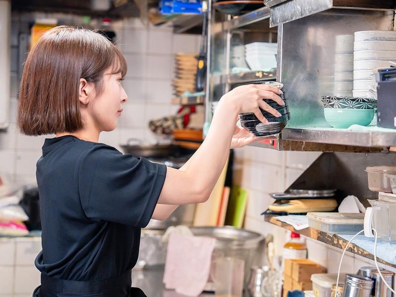 串カツ田中甲府中央店のアルバイト・バイト求人情報-02