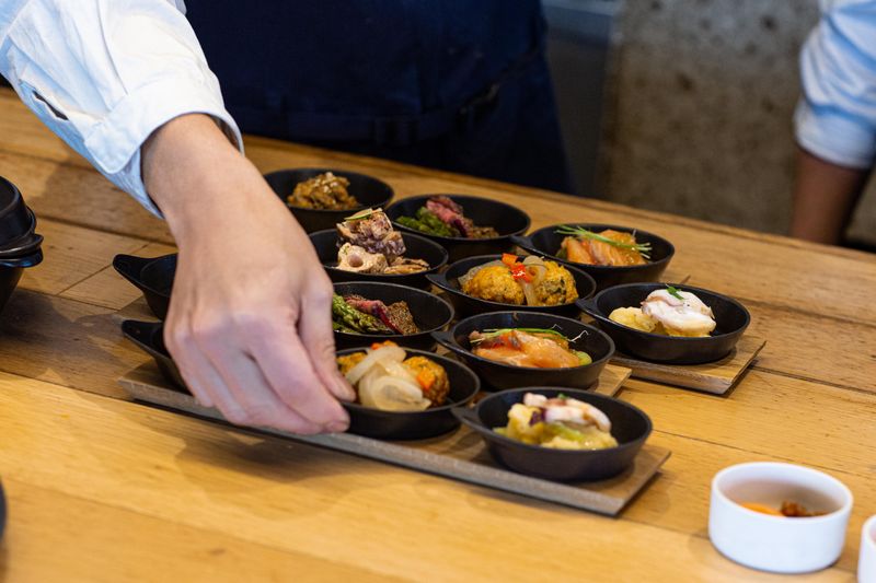 VERMICULAR RESTAURANT THE FOUNDRY　ニュウマン高輪店のアルバイト・バイト求人情報-03
