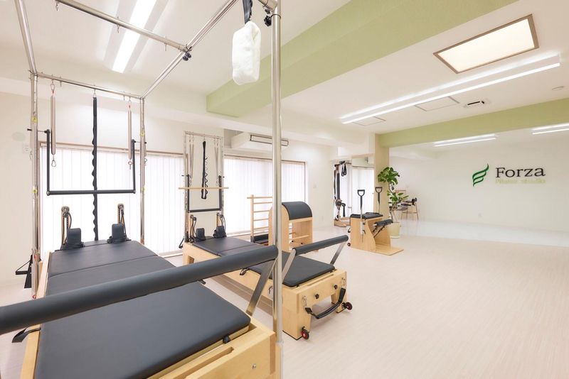 Forzaピラティススタジオ中井店のアルバイト・バイト求人情報-05