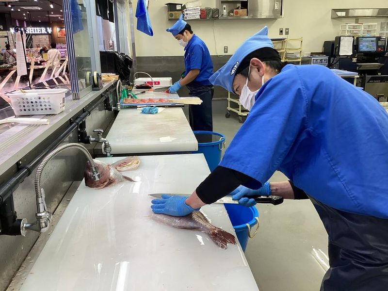 鮮魚山助　川口本郷店の求人情報