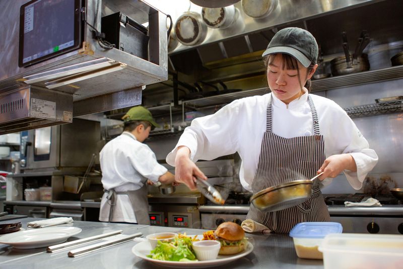 ベーカリー&カフェ 沢村広尾プラザのアルバイト・バイト求人情報-08