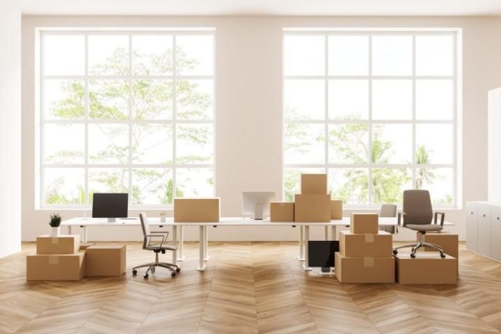 株式会社エムケイエヌ　アドバン事業部