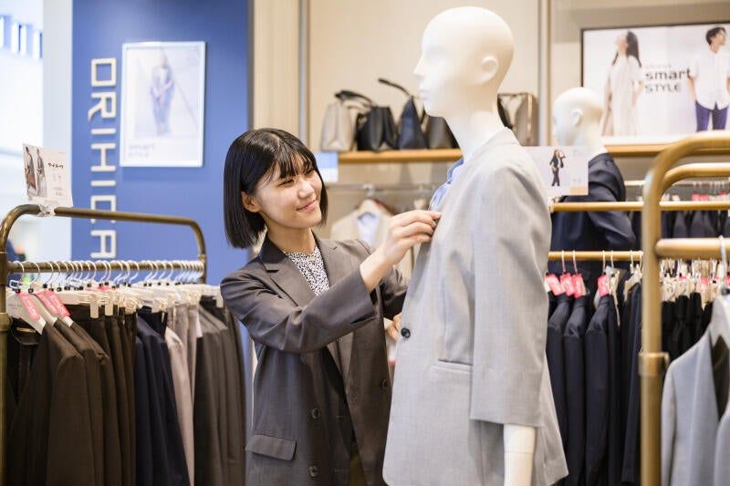アパレル店員A 1日4h～、週2日～OK【未経験OK】アパレル販売スタッフ募集