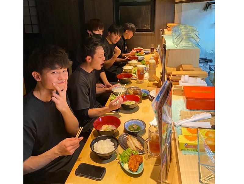 わらび　駅前店のアルバイト・バイト求人情報-05