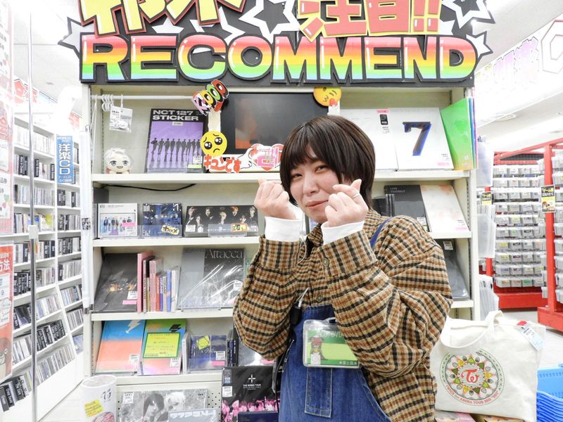 マンガ倉庫富山店のアルバイト・バイト求人情報-04