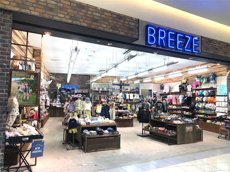 BREEZE(ブリーズ)ららぽーと甲子園店のアルバイト・バイト求人情報-03