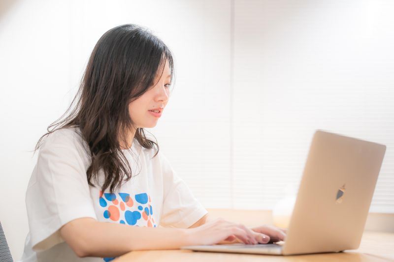 株式会社emologyのアルバイト・バイト求人情報-03