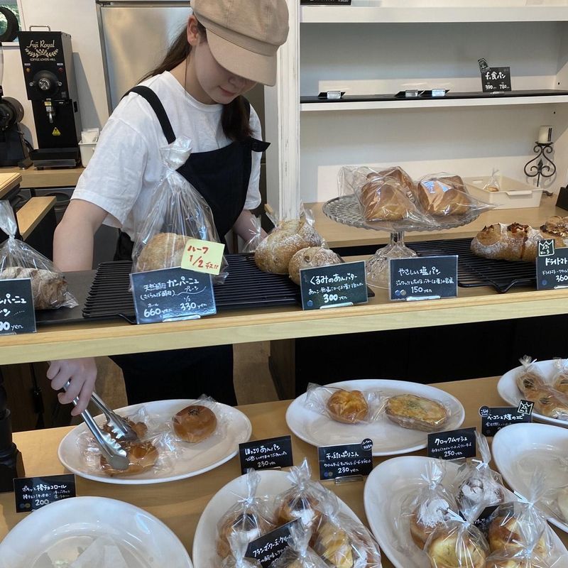 f.BAKERYのアルバイト・バイト求人情報-02
