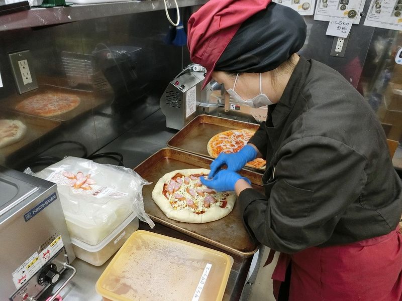 フィール 富田店の求人情報