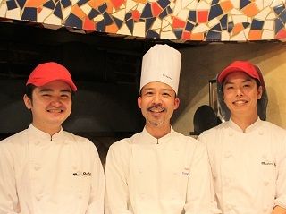 マンマパスタグランデ足立島根店の求人4