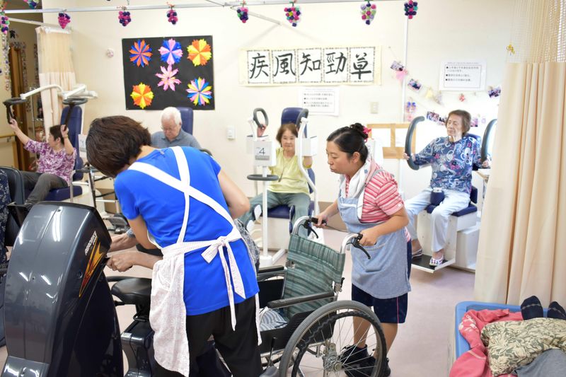 デイサービスセンター 万葉のさと西寺尾のアルバイト・バイト求人情報-03