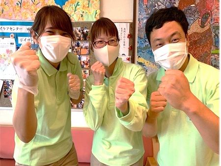 株式会社ニチイ学館