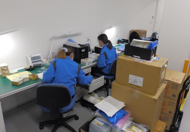 パスコンホールディングス株式会社