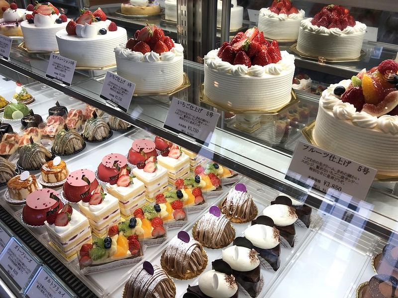 PATISSERIE　ATTACHERのアルバイト・バイト求人情報-02