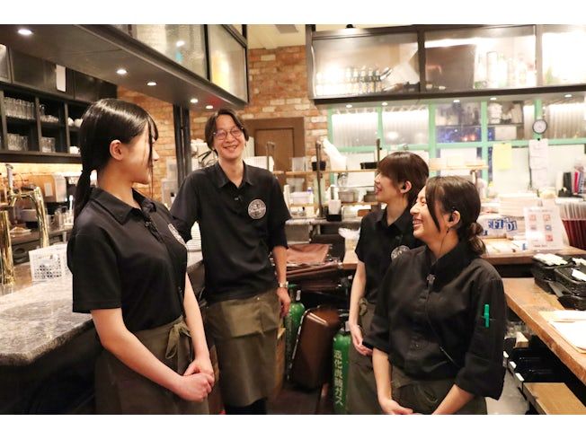 CAFE&BAR Manhattanのアルバイト・バイト求人情報-03