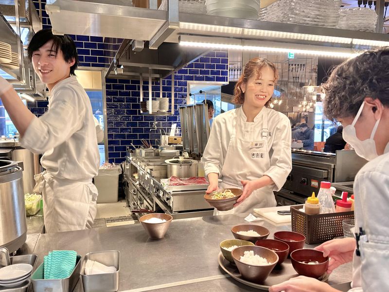株式会社チームバリスタ　餃子といえば　芭莉龍 八重北分店〜バリロン〜のアルバイト・バイト求人情報-04
