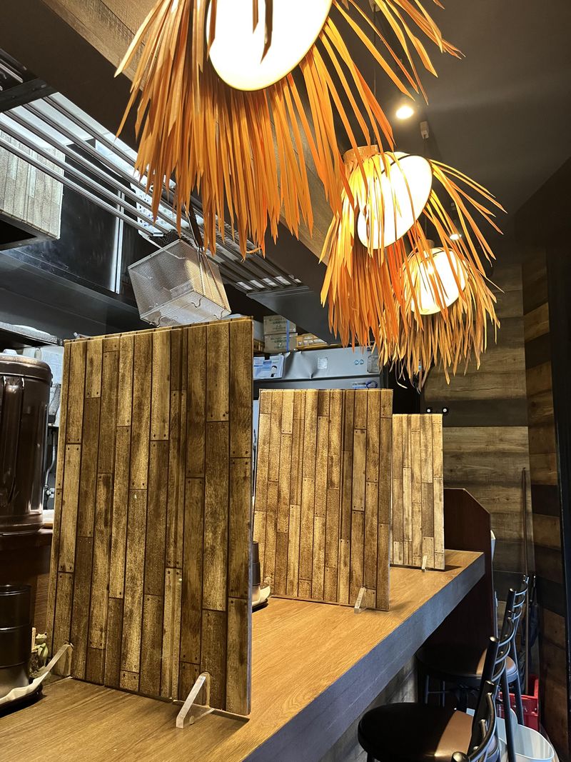 さかなとブタで幸なったのアルバイト・バイト求人情報-03