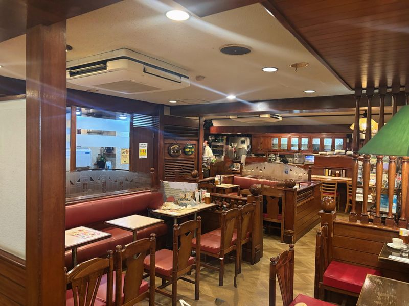 カフェ・コロラド下高井戸店のアルバイト・バイト求人情報-04