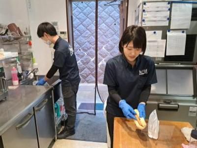 三島スカイウォーク南エリア　カフェ店舗内のアルバイト・バイト求人情報-02