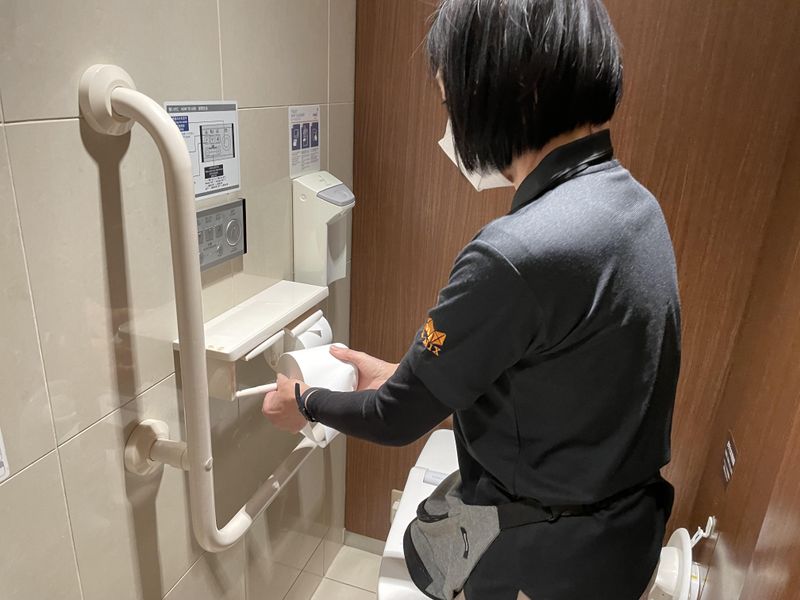 株式会社コーエーピービ―エム　勤務地:京都市内の複合施設のアルバイト・バイト求人情報-03