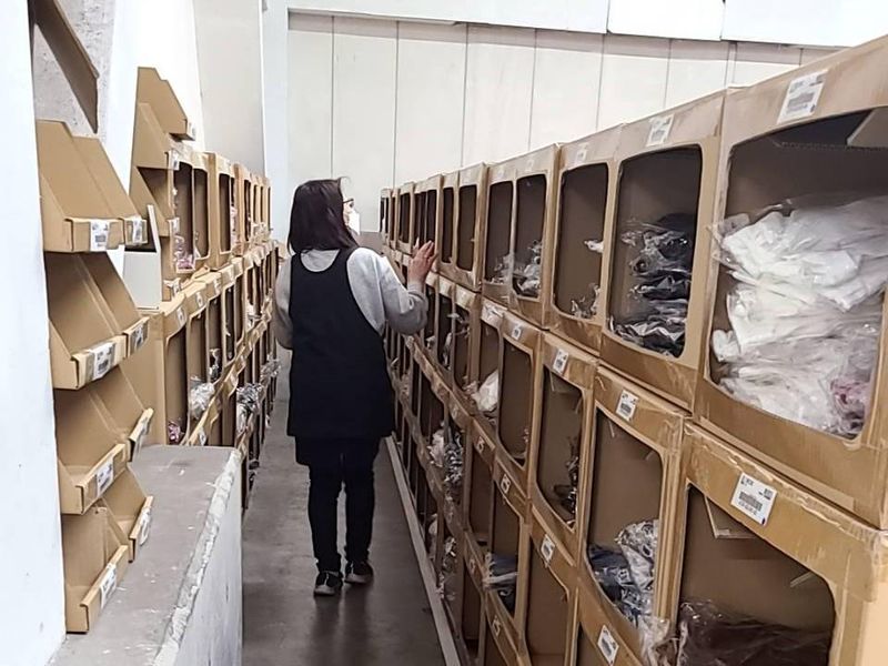 有限会社WITH・YOU　倉庫Bのアルバイト・バイト求人情報-02