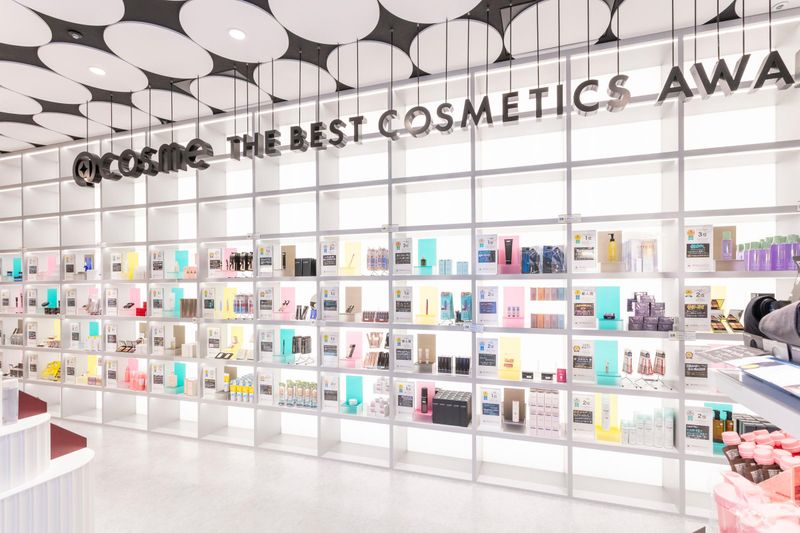 @cosme OSAKA