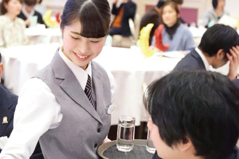 ホテルグランテラス富山のアルバイト・バイト求人情報-02