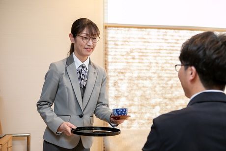 お坊さんの有無を選べる自由な家族葬千の風　八王子ふじもりホールのアルバイト・バイト求人情報-11