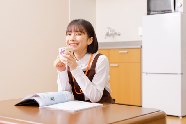 クスリのアオキ　花園インター店の求人情報