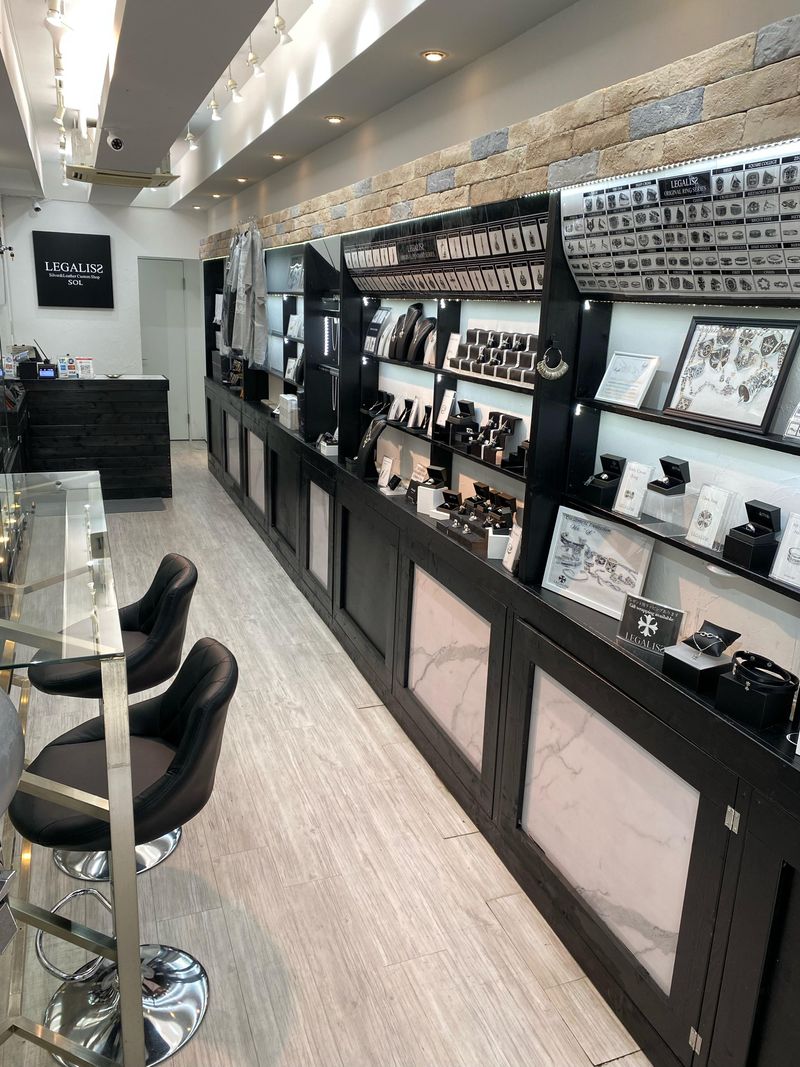 LEGALISS　原宿店のアルバイト・バイト求人情報-04