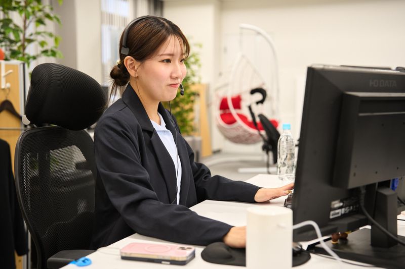 20代でキャリアアップ!WEB系営業職の対面説明会&社内見学