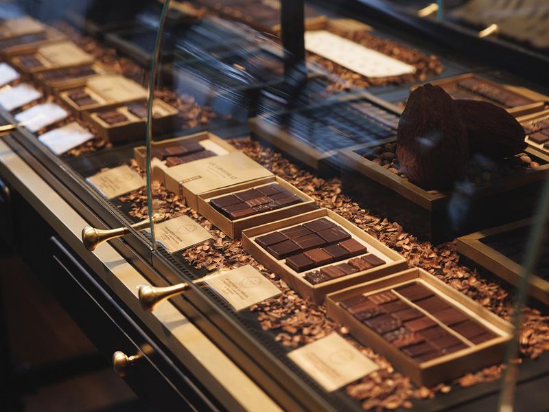 LE CHOCOLAT ALAIN DUCASSE 渋谷スクランブルスクエア店のアルバイト・バイト求人情報-02