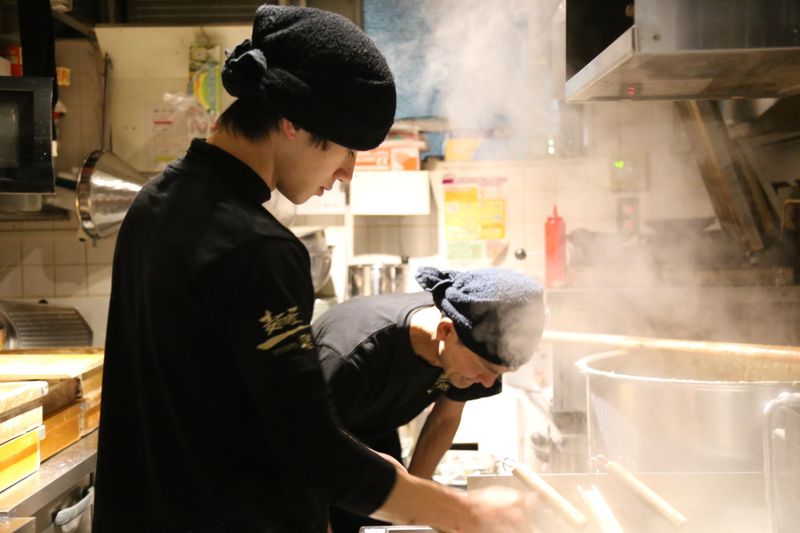 麺屋一路のアルバイト・バイト求人情報-02