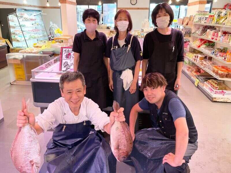 精肉・青果・鮮魚販売