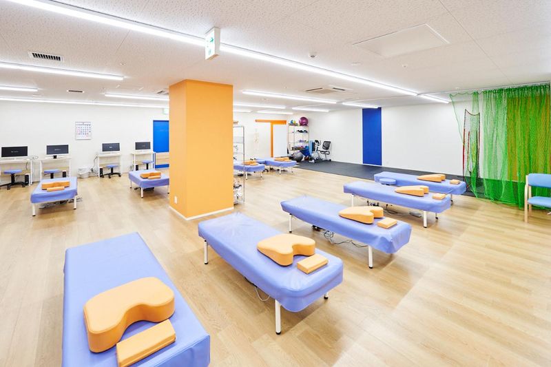 十日市場整形外科内科リハビリテーションクリニックのアルバイト・バイト求人情報-02