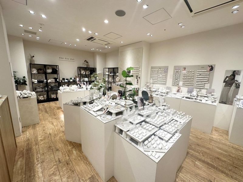 dee doo dah ルミネ立川店のアルバイト・バイト求人情報-04