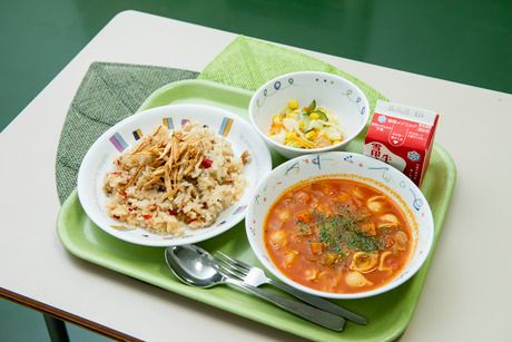 葉隠勇進株式会社　四日市市立　三重小学校の学校給食のアルバイト・バイト求人情報-02