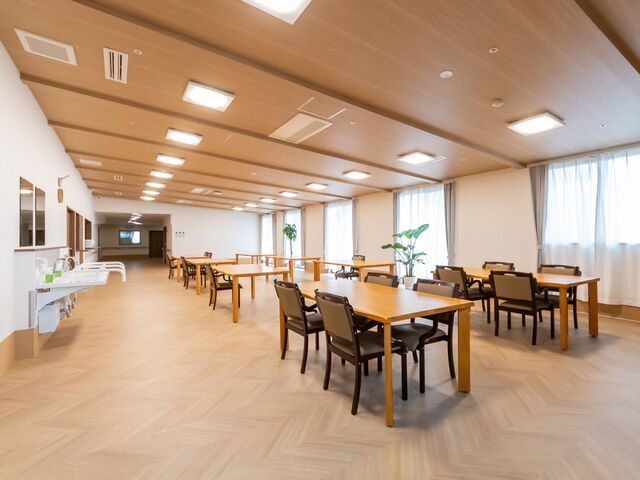 株式会社MeeeT　住宅型有料老人ホーム 心楽苑の求人・転職情報