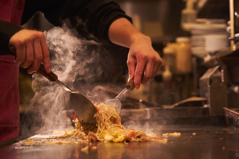 東京もんじゃ くらや 金沢店のアルバイト・バイト求人情報-03