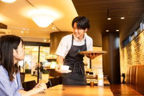 カフェコロラド 三軒茶屋店のアルバイト・バイト求人情報-02
