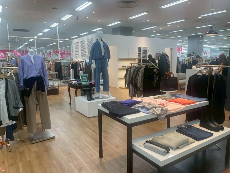 ゆめタウン大牟田店(株式会社コレクションリテールジャパン)のアルバイト・バイト求人情報-03