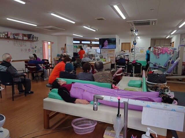 株式会社ボーン・ケア　メイプルデイサービスのアルバイト・バイト求人情報-02