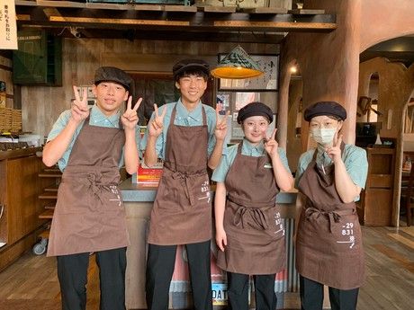 びっくりドンキー　小雑賀店のアルバイト・バイト求人情報-03