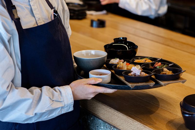 VERMICULAR RESTAURANT THE FOUNDRY　ニュウマン高輪店のアルバイト・バイト求人情報-04